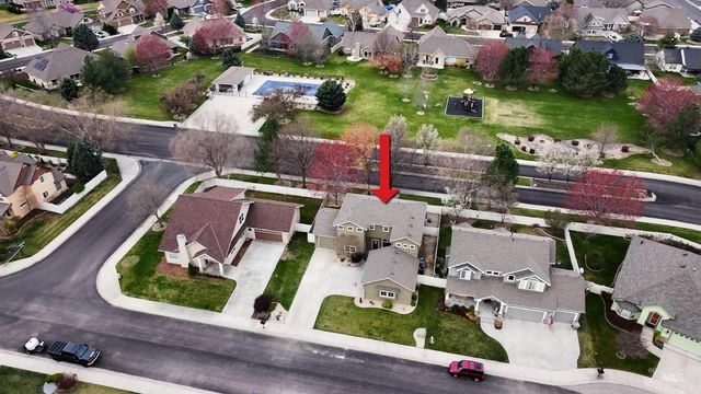 191 S Spring Lake Way, Star, ID 83669