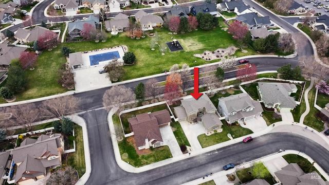 191 S Spring Lake Way, Star, ID 83669