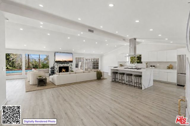 20859 Exhibit Place, Woodland Hills (los Angeles), CA 91367