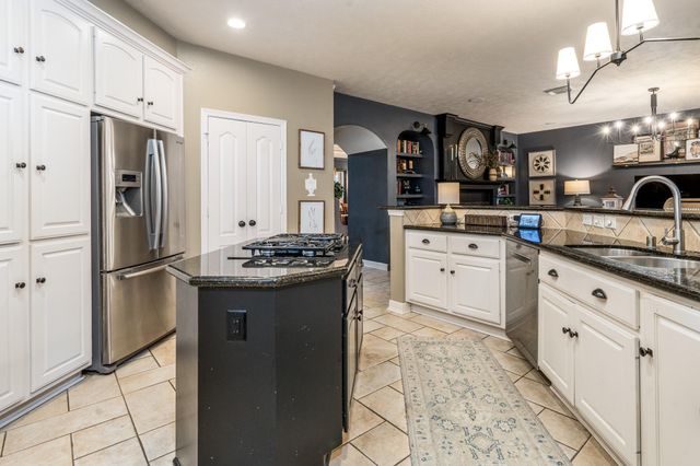 10411 Harnwell Crossing Drive, Spring, TX 77379