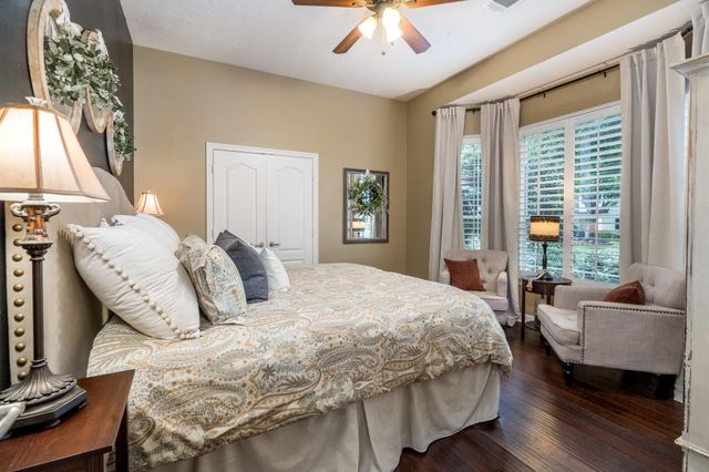 10411 Harnwell Crossing Drive, Spring, TX 77379