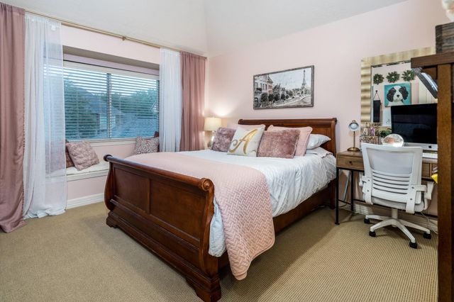 10411 Harnwell Crossing Drive, Spring, TX 77379