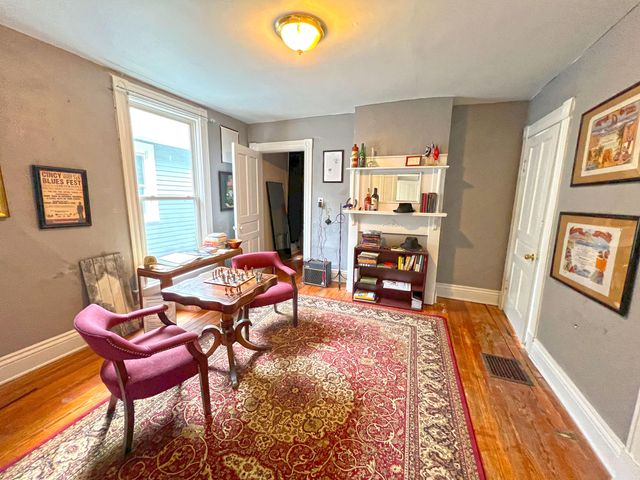 319 E 42nd Street, Covington, KY 41015