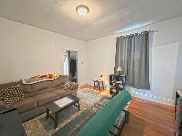 319 E 42nd Street, Covington, KY 41015