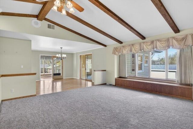 914 Hawthorne DRIVE, Howards Grove, WI 53083