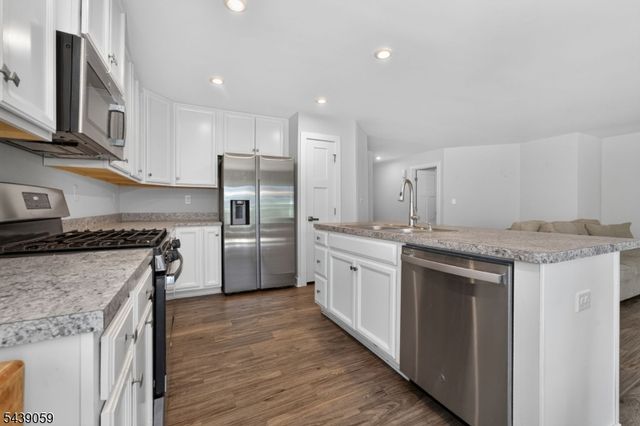 101 Mountain View Ln, Mansfield Twp., NJ 07865