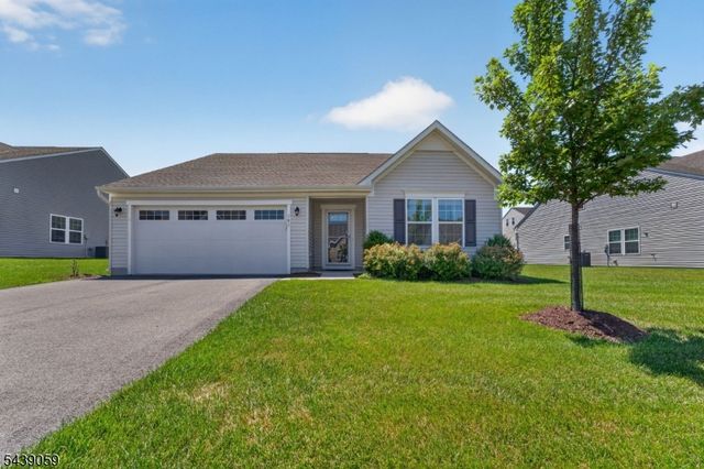 101 Mountain View Ln, Mansfield Twp., NJ 07865