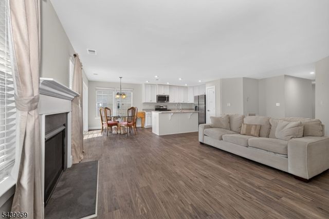 101 Mountain View Ln, Mansfield Twp., NJ 07865