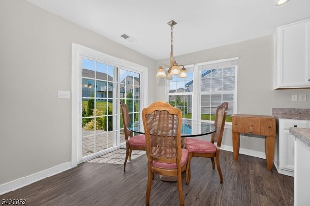 101 Mountain View Ln, Mansfield Twp., NJ 07865