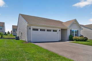 101 Mountain View Ln, Mansfield Twp., NJ 07865