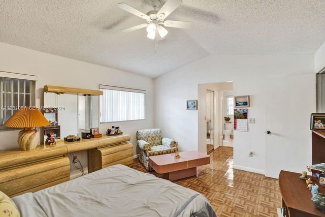 10190 SW 138th Ct, Miami, FL 33186