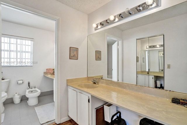 10190 SW 138th Ct, Miami, FL 33186