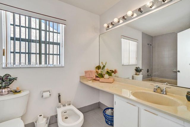 10190 SW 138th Ct, Miami, FL 33186