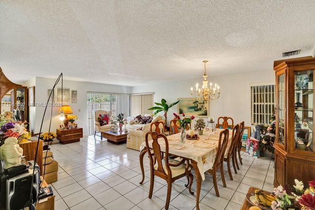 10190 SW 138th Ct, Miami, FL 33186