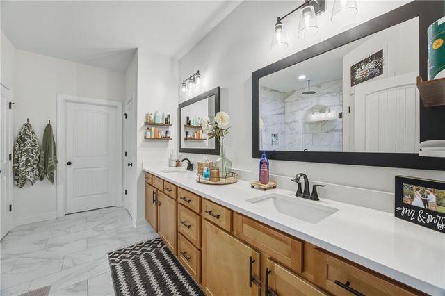 560 Barnwood Drive, Rockmart, GA 30153