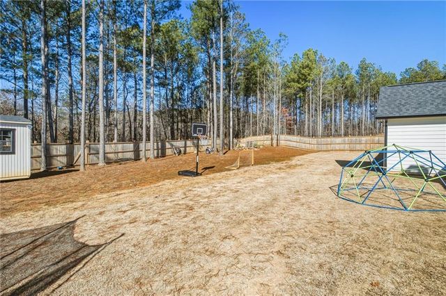 560 Barnwood Drive, Rockmart, GA 30153