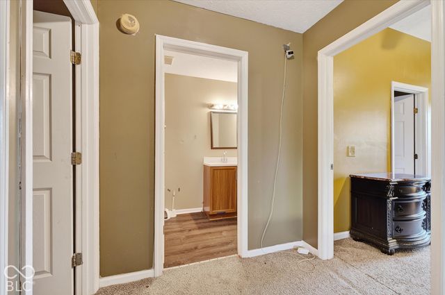 5949 Bowie Lane, Indianapolis, IN 46254