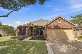 3203 Cactus Heights Lane, Pearland, TX 77581
