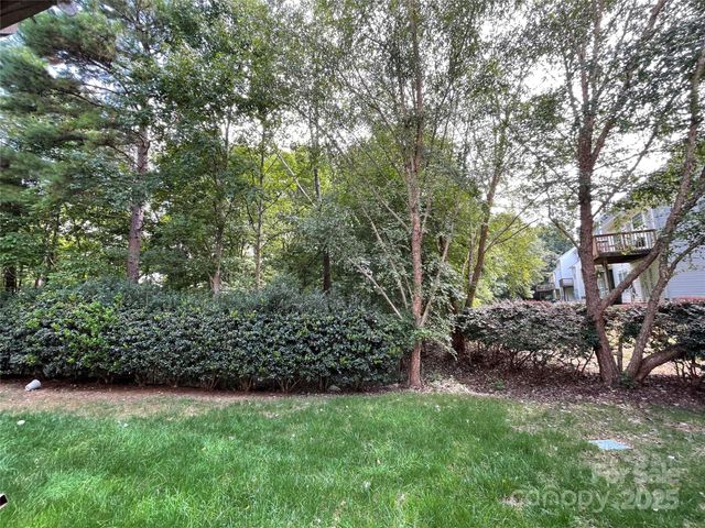 3135 Falling Rock Court, Charlotte, NC 28213