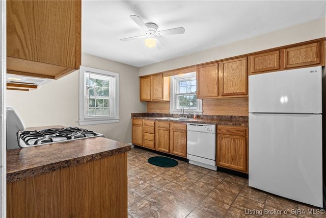 726 Parkway Drive, Louisville, KY 40217