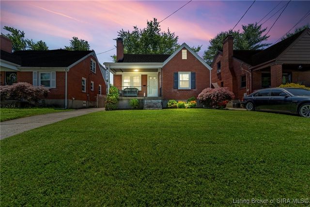 726 Parkway Drive, Louisville, KY 40217