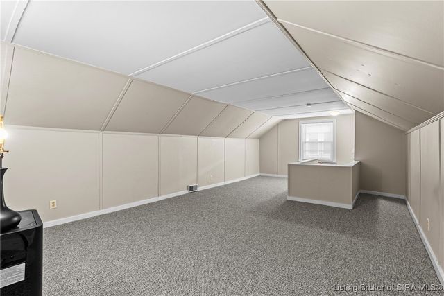 726 Parkway Drive, Louisville, KY 40217