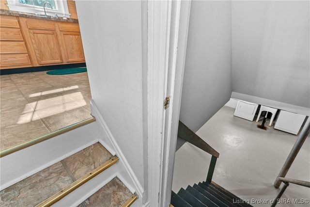 726 Parkway Drive, Louisville, KY 40217