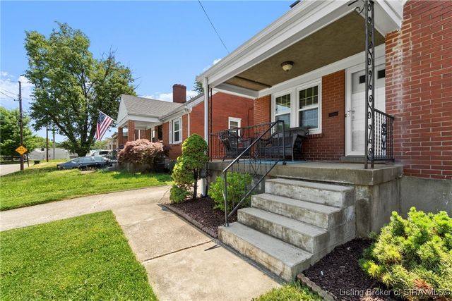 726 Parkway Drive, Louisville, KY 40217