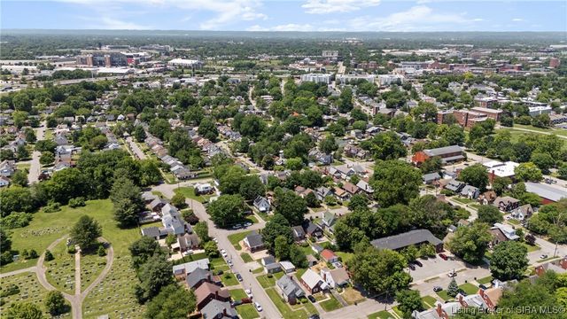 726 Parkway Drive, Louisville, KY 40217