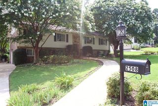 2508 FLAGSTONE CIRCLE, Hoover, AL 35226