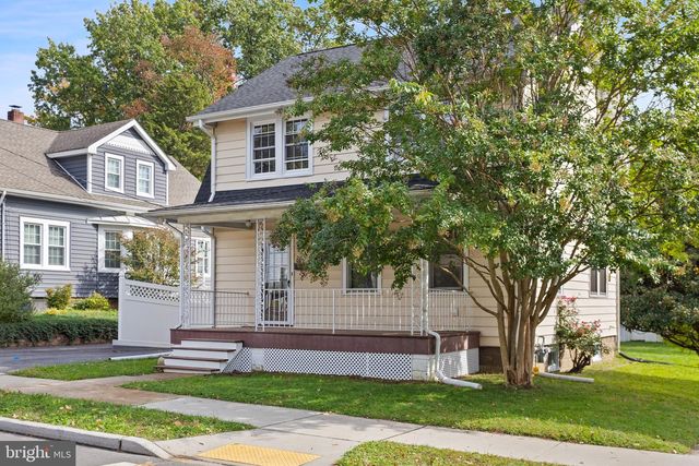 58 E UNION ST, Bordentown, NJ 08505