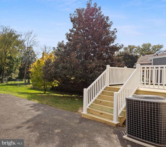 58 E UNION ST, Bordentown, NJ 08505