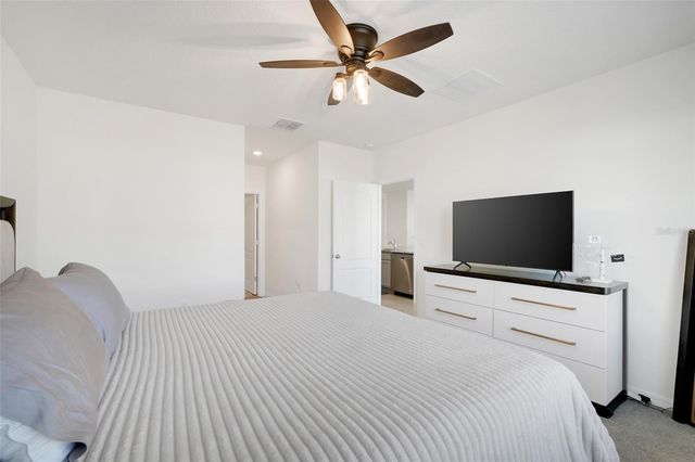 11400 AMBER RIDGE DRIVE, Zellwood, FL 32798