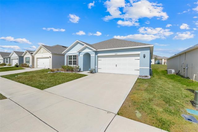 11400 AMBER RIDGE DRIVE, Zellwood, FL 32798