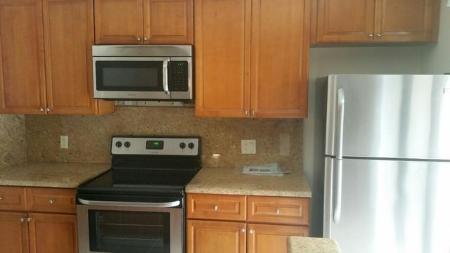 102 Heritage Way, West Palm Beach, FL 33407