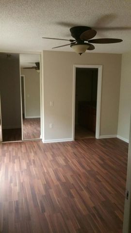 102 Heritage Way, West Palm Beach, FL 33407