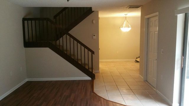 102 Heritage Way, West Palm Beach, FL 33407
