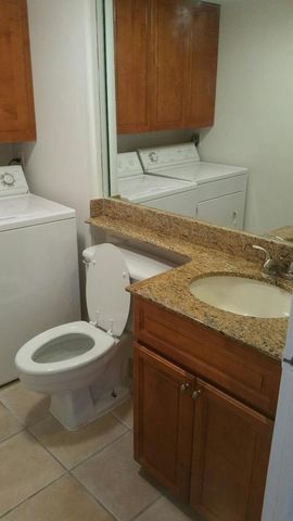 102 Heritage Way, West Palm Beach, FL 33407