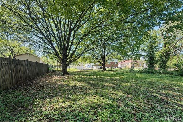 7501 Rowles Avenue, St Louis, MO 63135