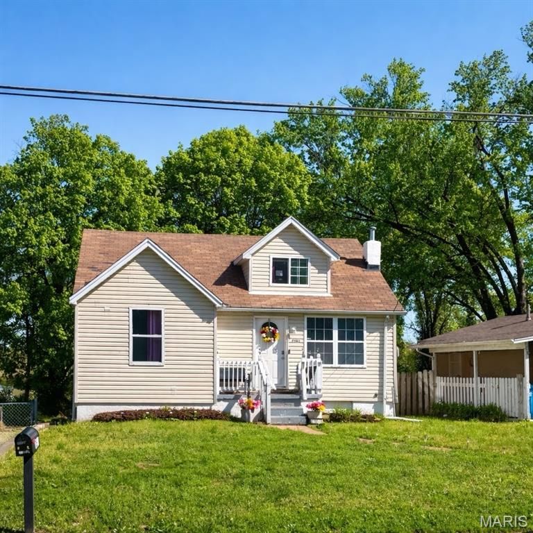 7501 Rowles Avenue, St Louis, MO 63135