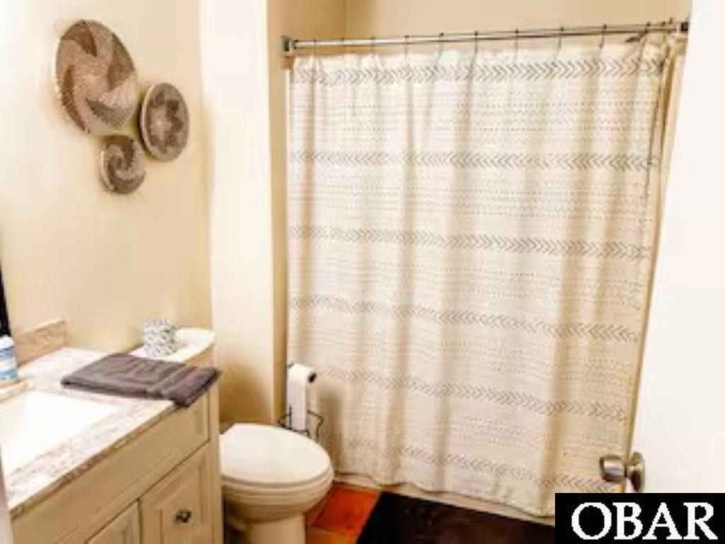 Image 13 of property listing at 814 Caroline Ct # G, Corolla, NC 27927