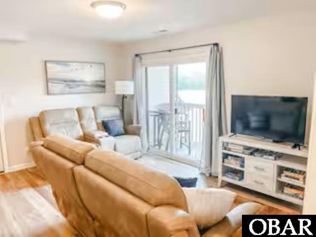 Image 3 of property listing at 814 Caroline Ct # G, Corolla, NC 27927