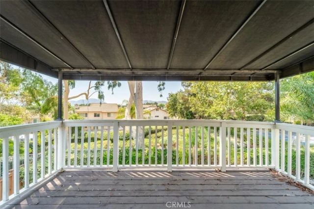 31853 Via Tafalla, Temecula, CA 92592