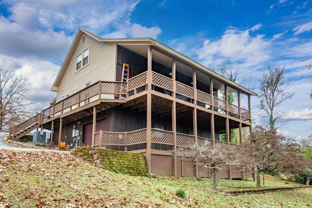 123 Southshore Drive, Hot Springs National Park, AR 71913