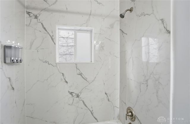 952 Milburn Avenue, Dayton, OH 45404