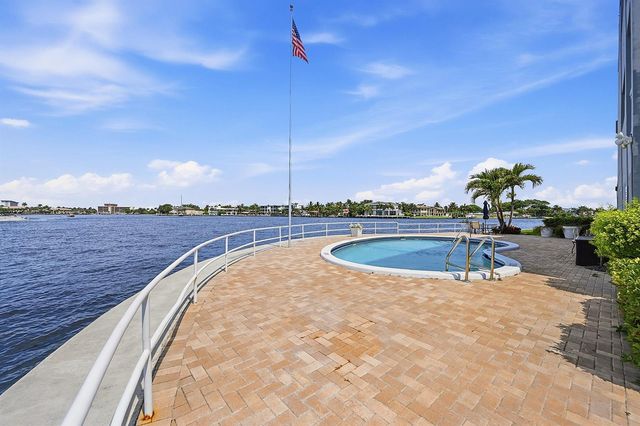 1201 S Riverside Drive 306, Pompano Beach, FL 33062