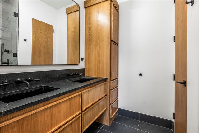 905 SE 4th Street 116, Bentonville, AR 72712
