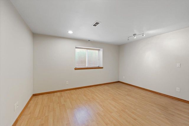 9107 N Sundance Dr, Spokane, WA 99208