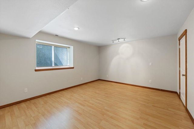 9107 N Sundance Dr, Spokane, WA 99208