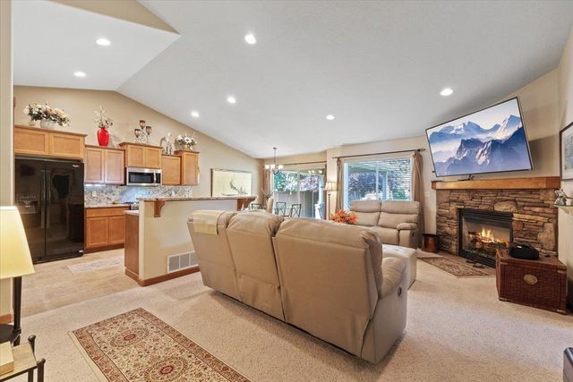 9107 N Sundance Dr, Spokane, WA 99208